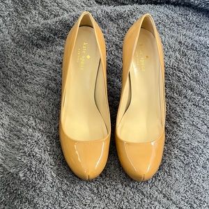 Kate Spade Platform Round Toe Heels size 8M